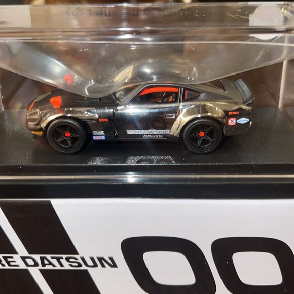 Custom ‘72 Datsun 24OZ Hot Wheels Red Line Club Exclusive 2023 - Picture 4 of 8